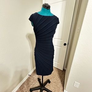 Adriana Papell Diagonal Netting dress size 2